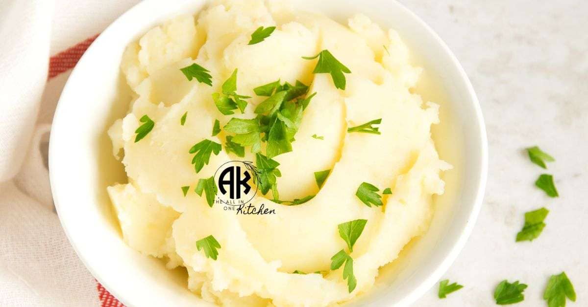 Roasted Garlic Mashed Potatoes with Cream Cheese